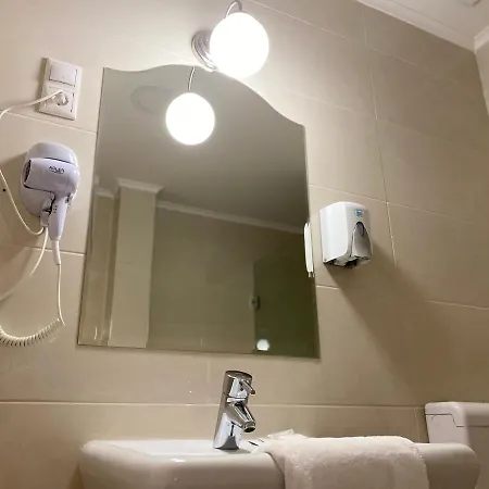 Πανσιόν Opera16 Guestrooms