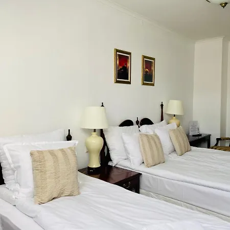 Πανσιόν Opera16 Guestrooms Βουδαπέστη