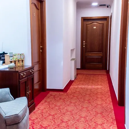 Opera16 Guestrooms Pensionat