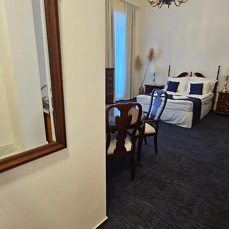 Opera16 Guestrooms Budapest