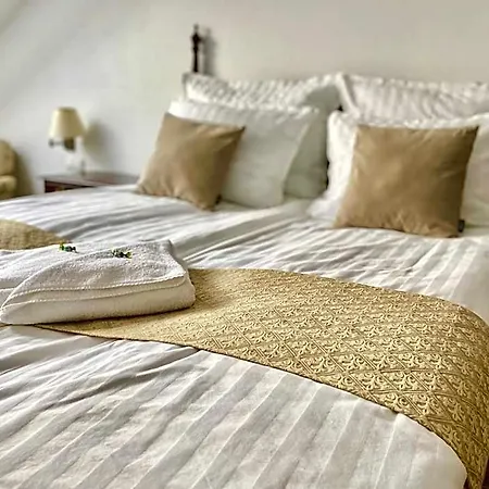 Гостевой дом Opera16 Guestrooms