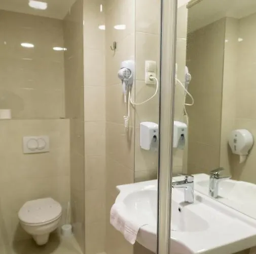 Pensionat Opera16 Guestrooms Budapest