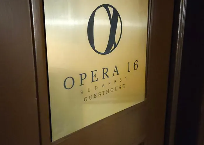 Pensionat Opera16 Guestrooms