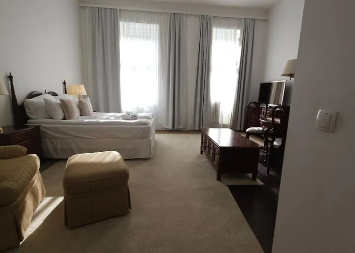 Opera16 Guestrooms Pensionat Budapest