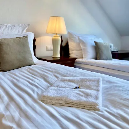 Opera16 Guestrooms * Budapest
