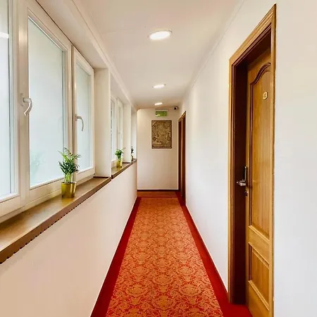 Opera16 Guestrooms Budapest