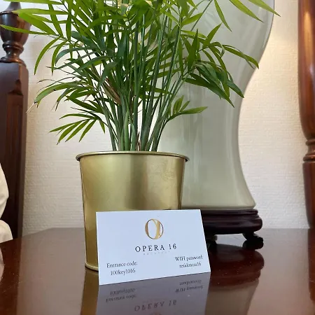 Opera16 Guestrooms 4* Budapest