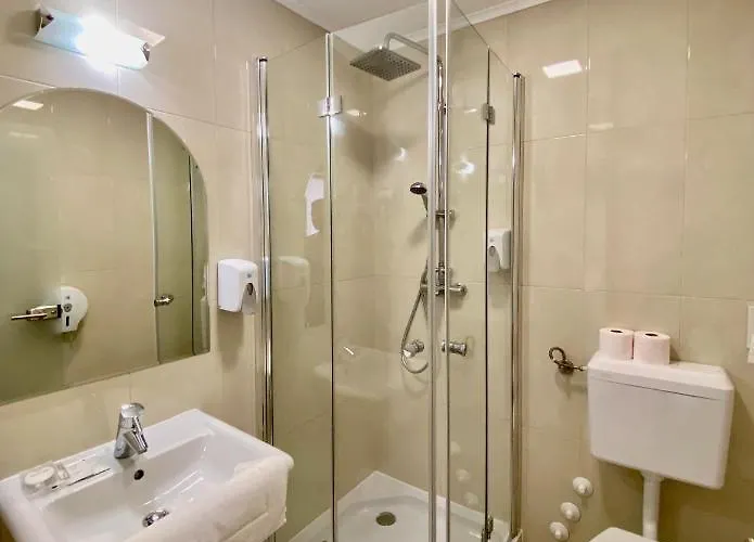 Opera16 Guestrooms Penzion Budapešť