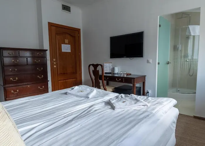 Opera16 Guestrooms