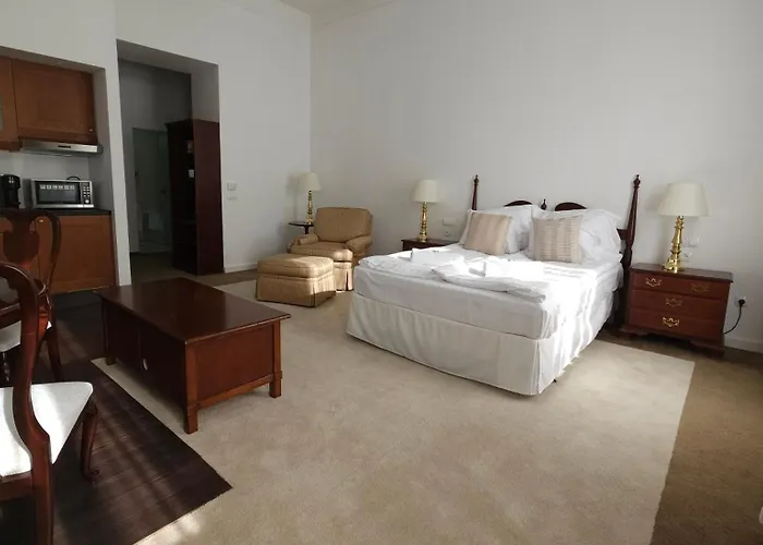 Opera16 Guestrooms