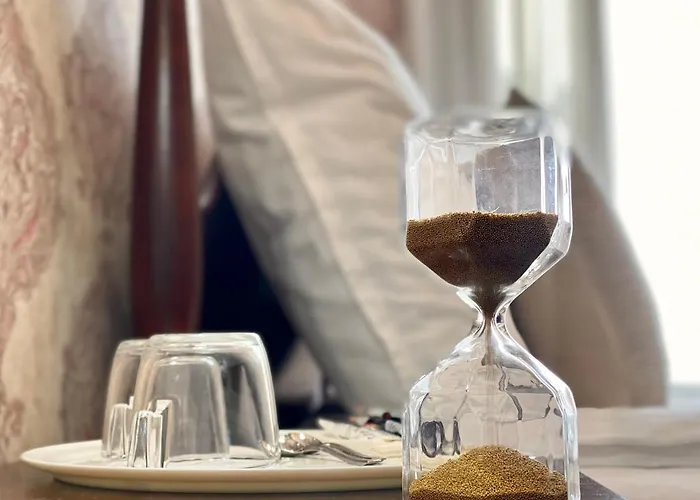 Opera16 Guestrooms 게스트하우스 4*